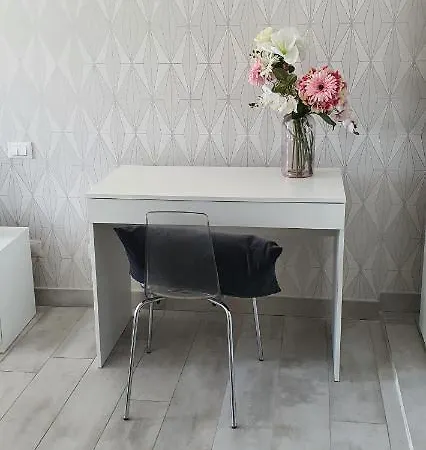 Alhena Konukevi Terracina